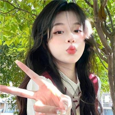 我想变成鸟，所以跳起来
